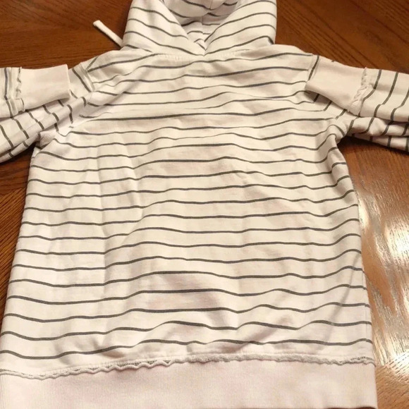 Disney Parks Vintage 1971 Disney World Hoodie - Picture 7 of 8